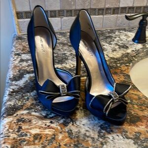Nine West Black Peep Toe Heels